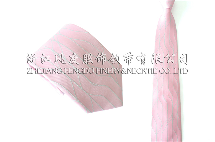 宜興市吉鑫國際貿(mào)易有限公司 色織滌絲領帶