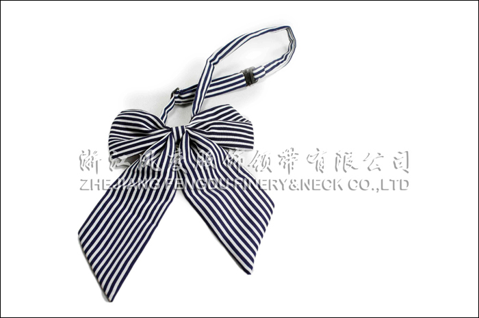 滌絲領花